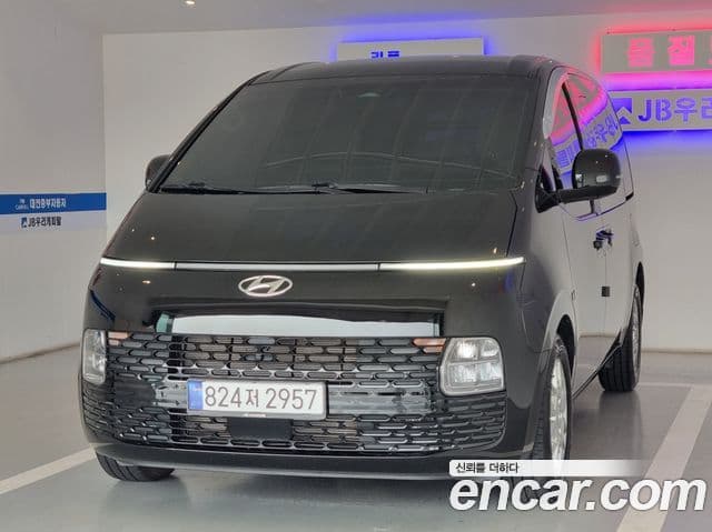 Staria L3.5 Cargo 5 locuri