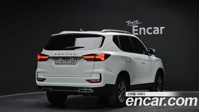 Rexton Motorină 2.2 4WD