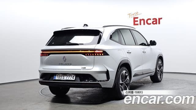 1.5 E-TECH Iconic 2WD