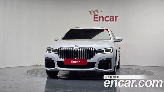 Seria 7 740i M Sport