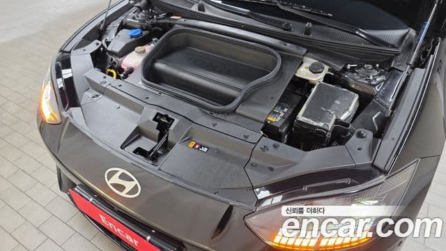 6 Long Range AWD