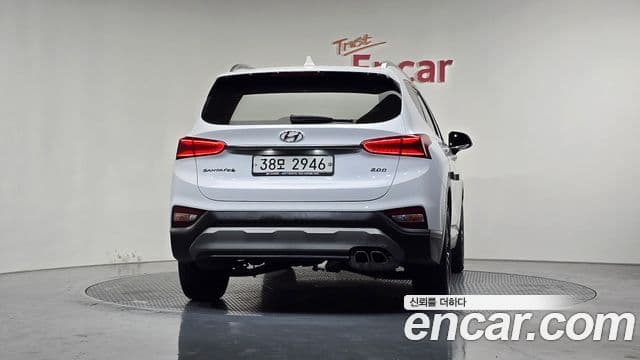 Santa Fe Motorină 2.0 2WD