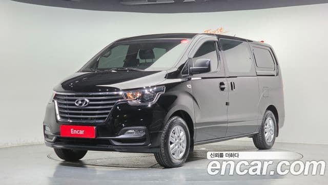 Grand Starex Van 5 locuri