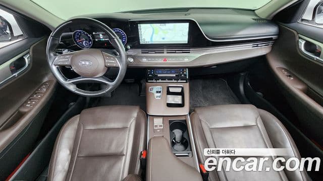 Grandeur 3.0 LPi (Rent-a-car)