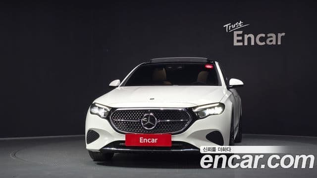 Clasa E E200 Avantgarde