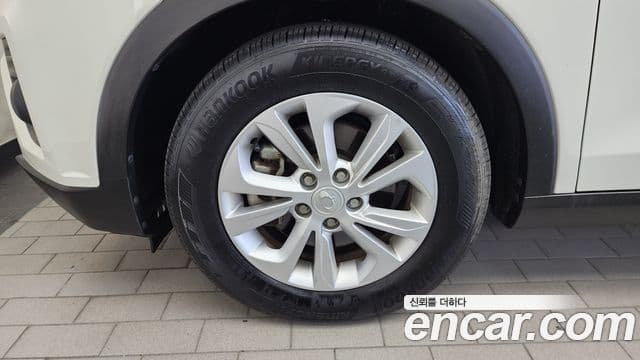 Very New Tivoli Benzină 1.5 2WD