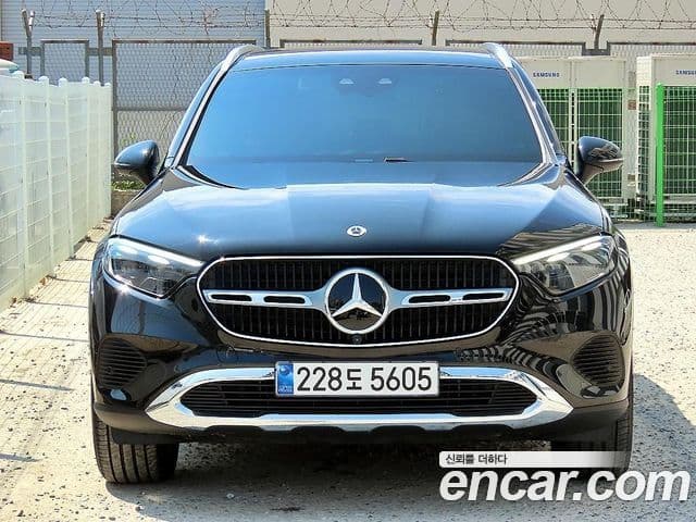 Clasa GLC GLC300 4MATIC Avantgarde