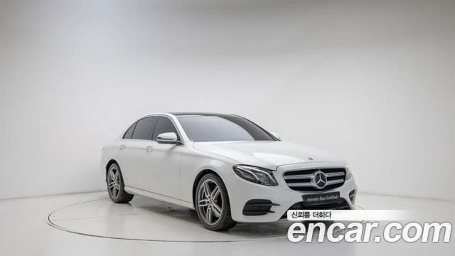 Clasa E E300 4MATIC AMG Line