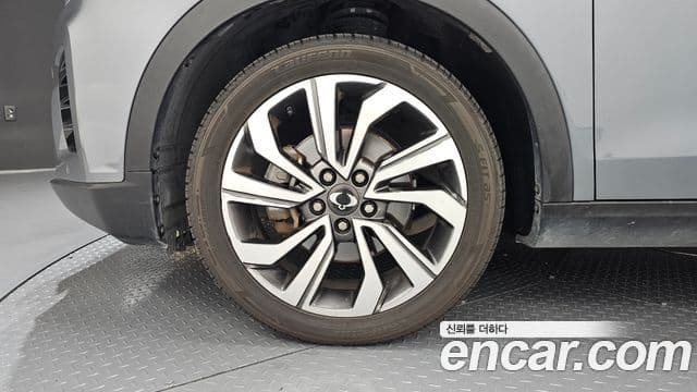 Very New Tivoli Benzină 1.5 4WD