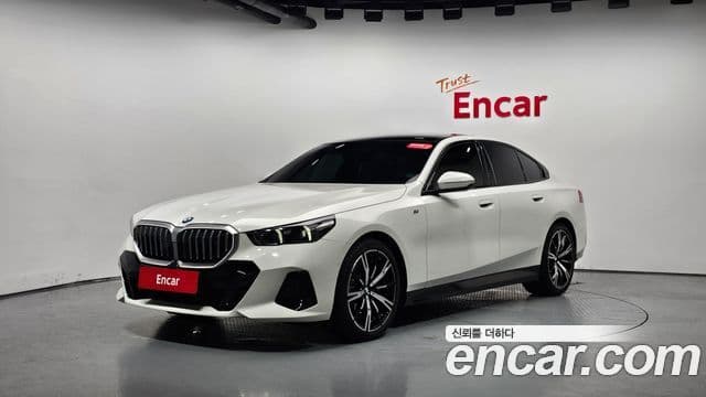 Seria 5 530i xDrive M Sport