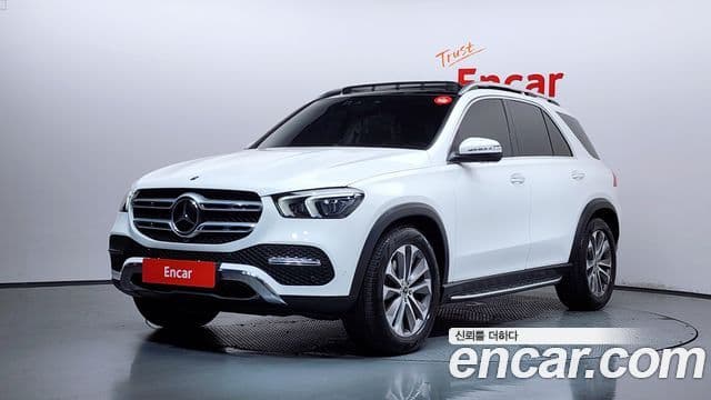 Clasa GLE GLE300d 4MATIC