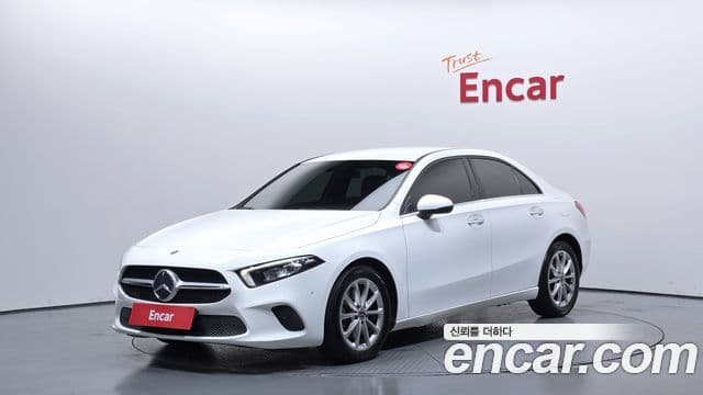 Clasa A A220 Sedan