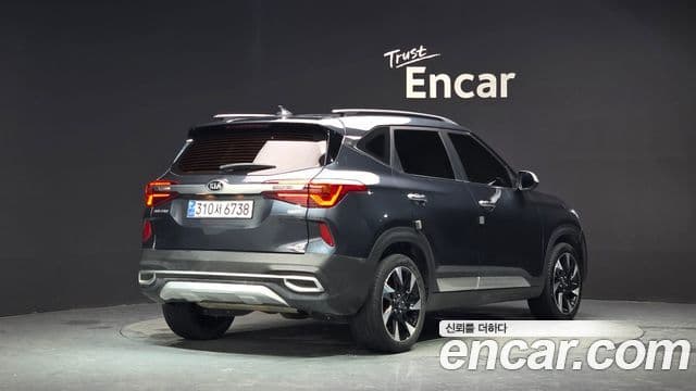 Seltos Benzină 1.6 Turbo 4WD