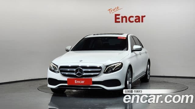 Clasa E E220d Avantgarde