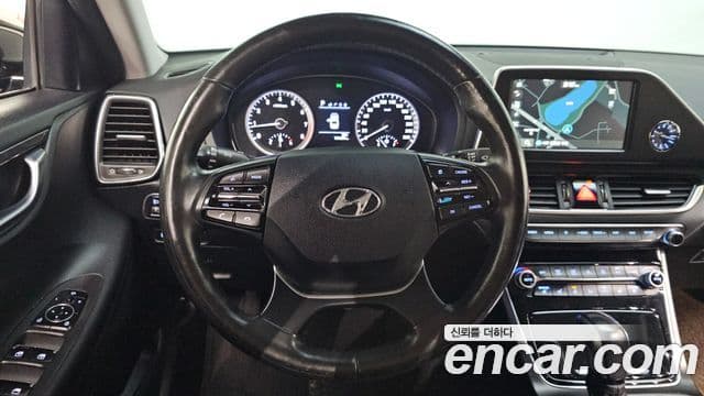 Grandeur 3.0 LPi Modern (Rent-a-car)