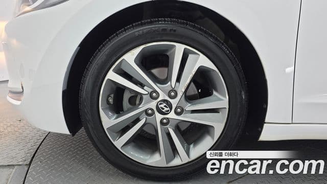 Avante 1.6 GDI Value Plus