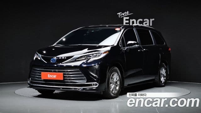 Sienna 2.5 Hybrid AWD