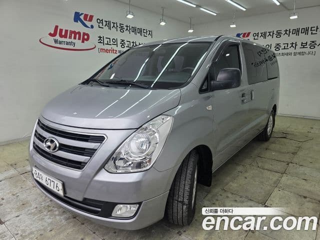 Grand Starex 5 locuri Van