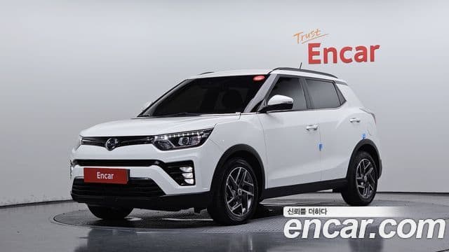 Very New Tivoli Benzină 1.5 2WD