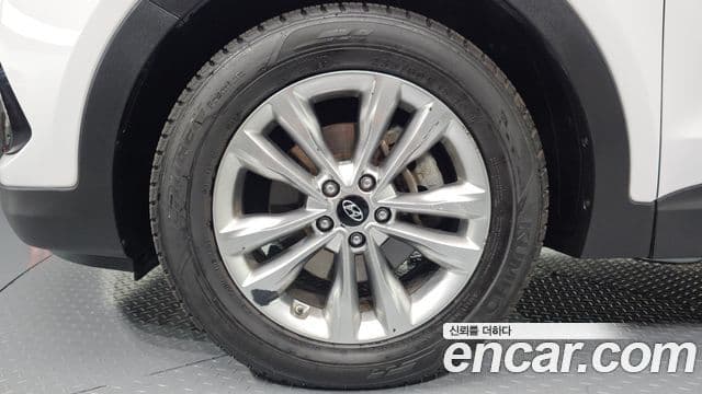 Santa Fe Motorină 2.0 2WD