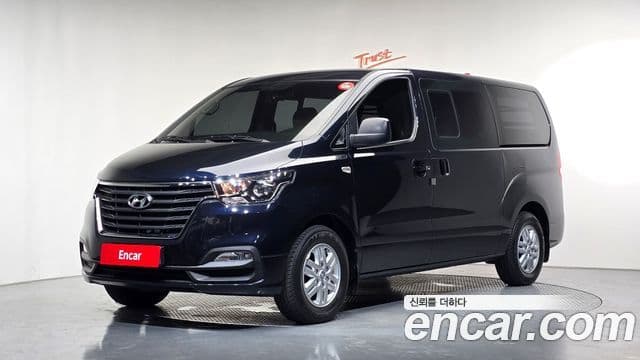 Grand Starex Van 5 locuri