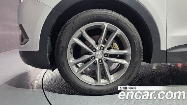 Santa Fe Motorină 2.0 4WD