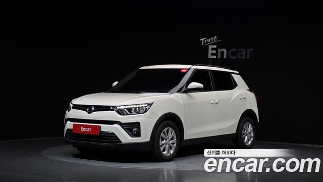 Very New Tivoli Benzină 1.5 2WD
