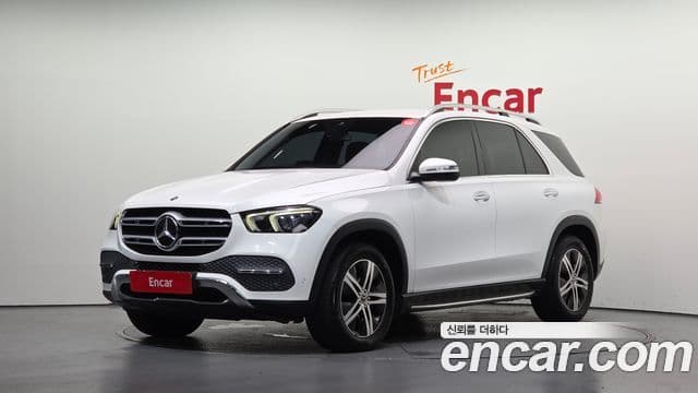 Clasa GLE GLE300d 4MATIC