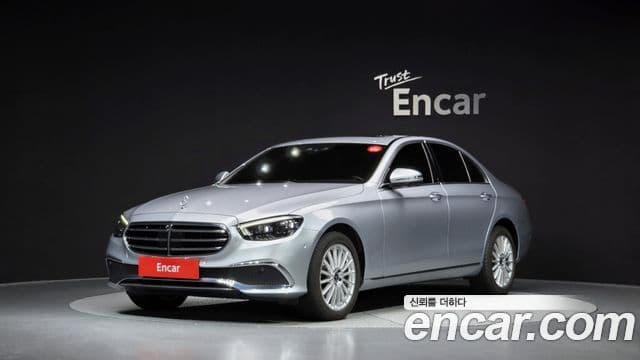 Clasa E E220d 4MATIC Exclusive