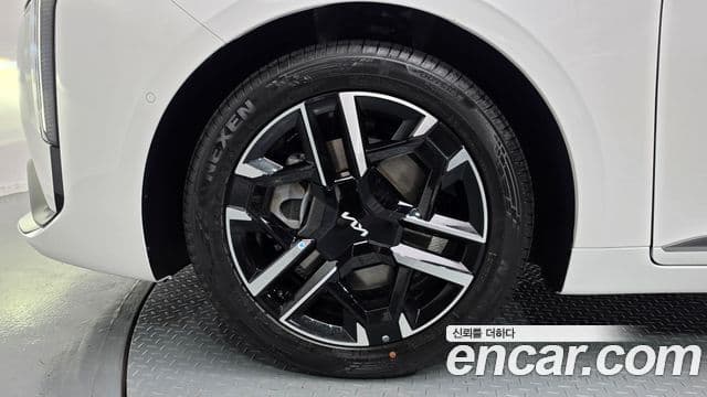 K8 2.5 Benzină 2WD