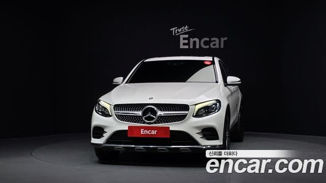 Clasa GLC GLC300 4MATIC AMG Line Coupé