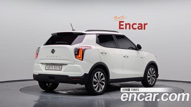 Very New Tivoli Benzină 1.5 2WD