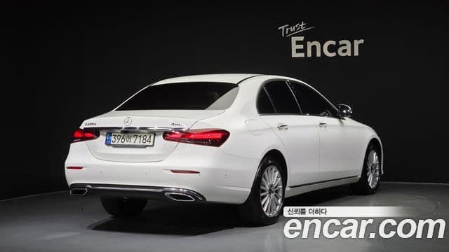 Clasa E E220d 4MATIC Exclusive