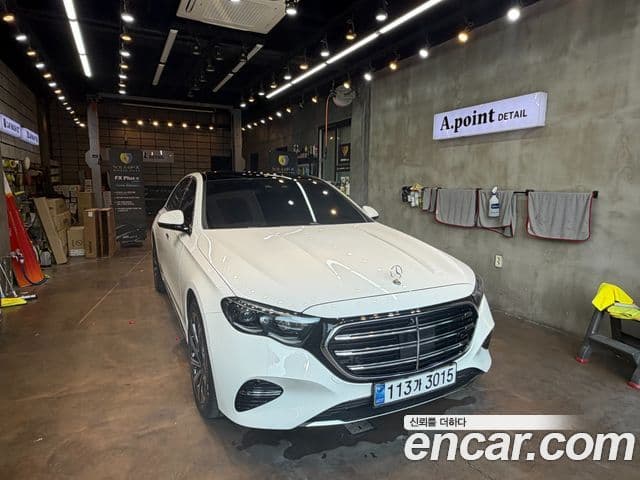 Clasa E E300 4MATIC Exclusive
