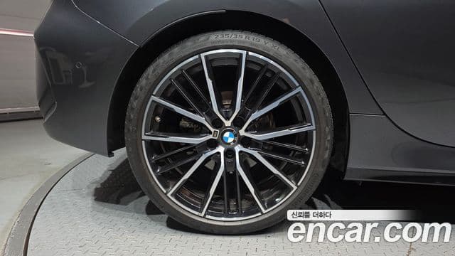 1 118d M Sport First Edition