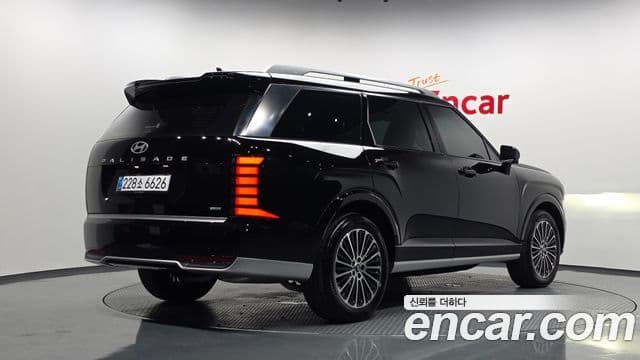 (LX3) HEV 2.5T 4WD 9 locuri