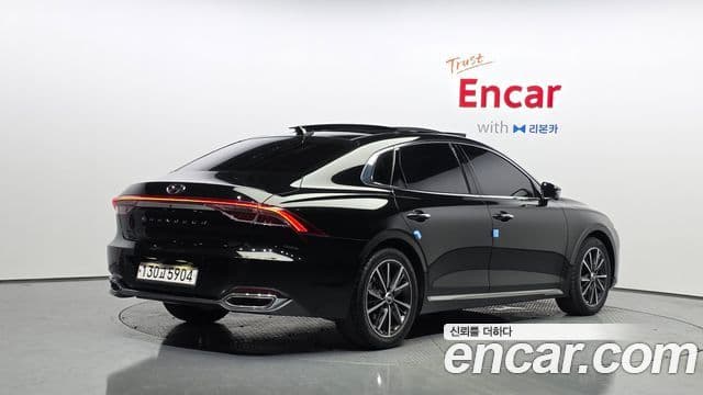 Grandeur 3.0 LPi (Rent-a-car)