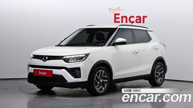 Very New Tivoli Benzină 1.5 2WD