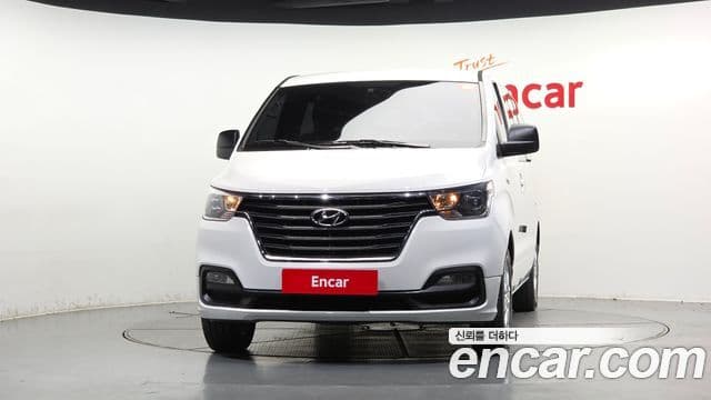 Grand Starex 12 locuri LPi