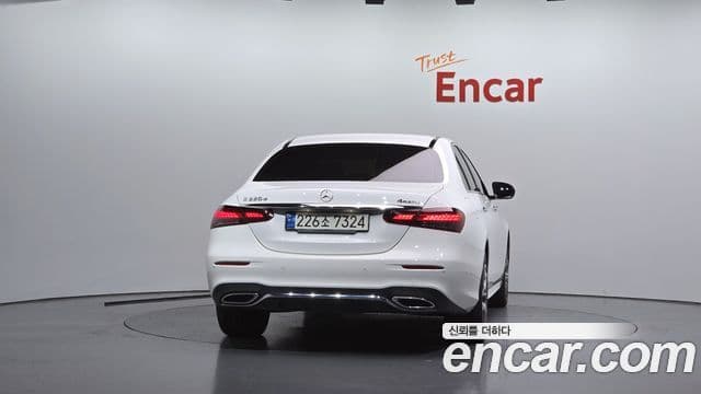 Clasa E E220d 4MATIC AMG Line