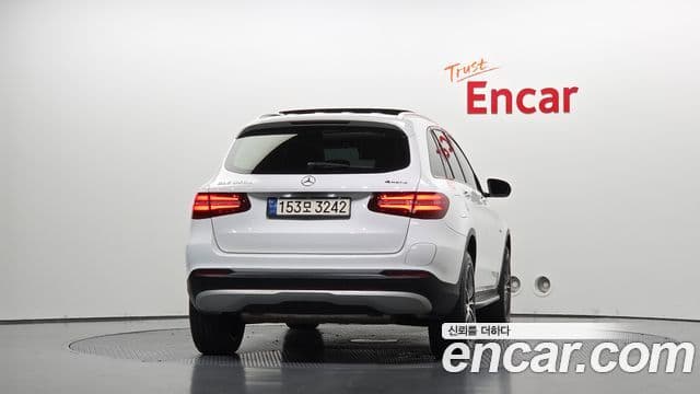 Clasa GLC GLC350e 4MATIC Premium