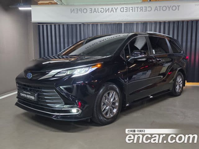 Sienna 2.5 Hybrid AWD