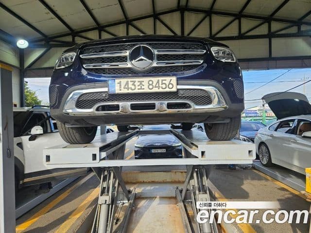 Clasa GLC GLC300e 4MATIC