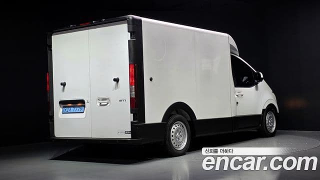 Staria Cargo