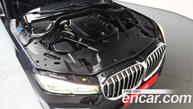 Seria 7 730d xDrive M Sport