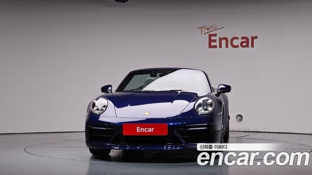 911 (992) Carrera 4S Cabriolet