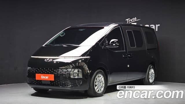 Staria L3.5 Cargo 5 locuri