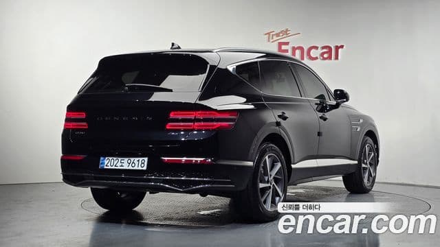 GV80 2.5T Benzină AWD