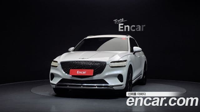 GV70 2.5T Benzină AWD