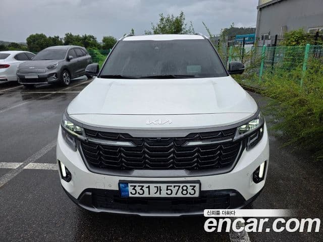 Seltos Benzină 2.0 2WD
